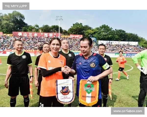 香港穿梭者队参与佛山“西甲”，促进两地足球文化交流